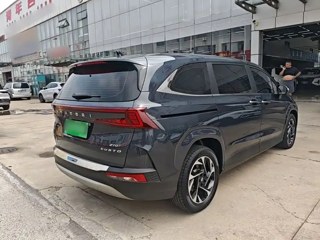 Hyundai Custo — фото 4