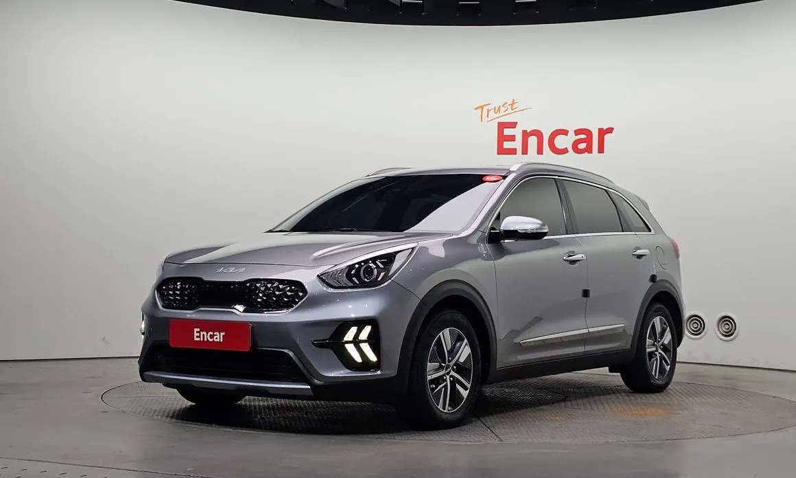Kia Niro — фото 1