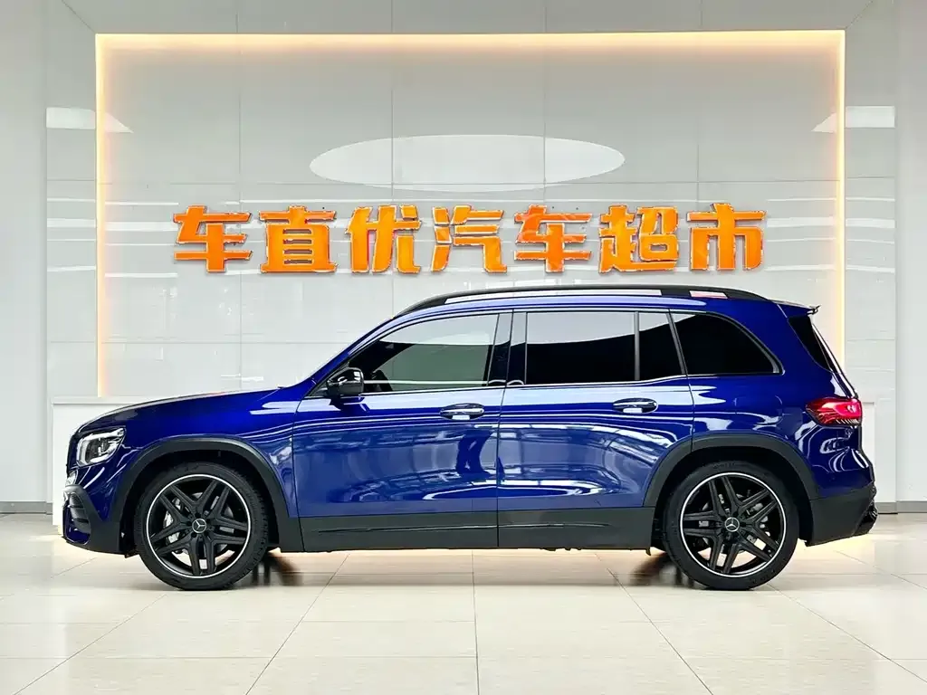 Mercedes-Benz GLB AMG — фото 7