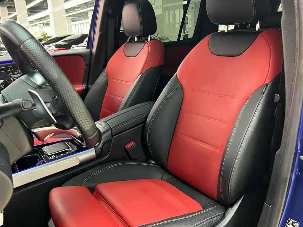 Mercedes-Benz GLB AMG — фото 6