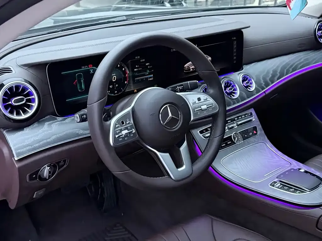 Mercedes-Benz CLS — фото 3