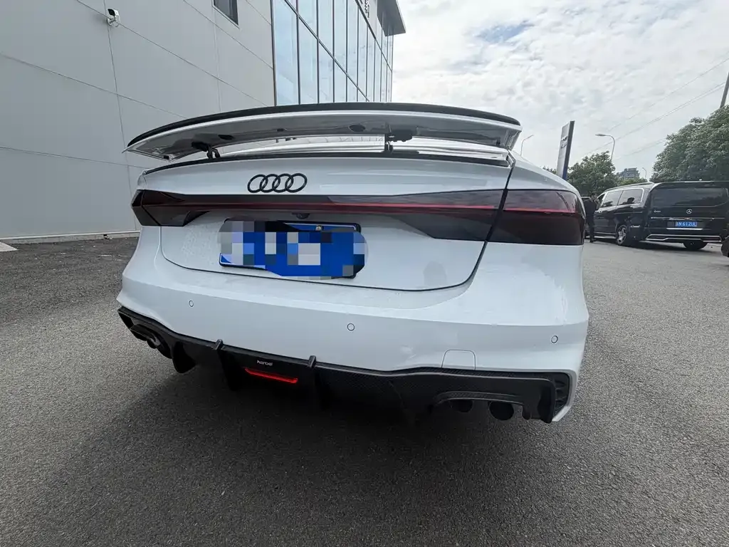 Audi A7 — фото 2