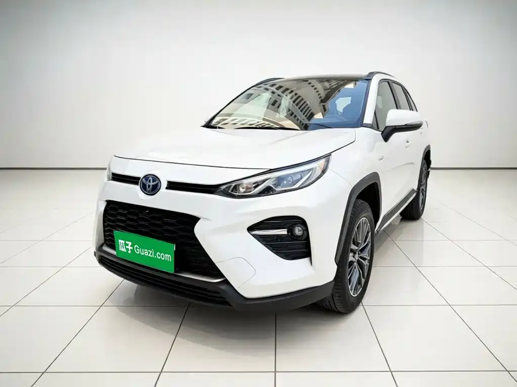 Toyota Wildlander — фото 1