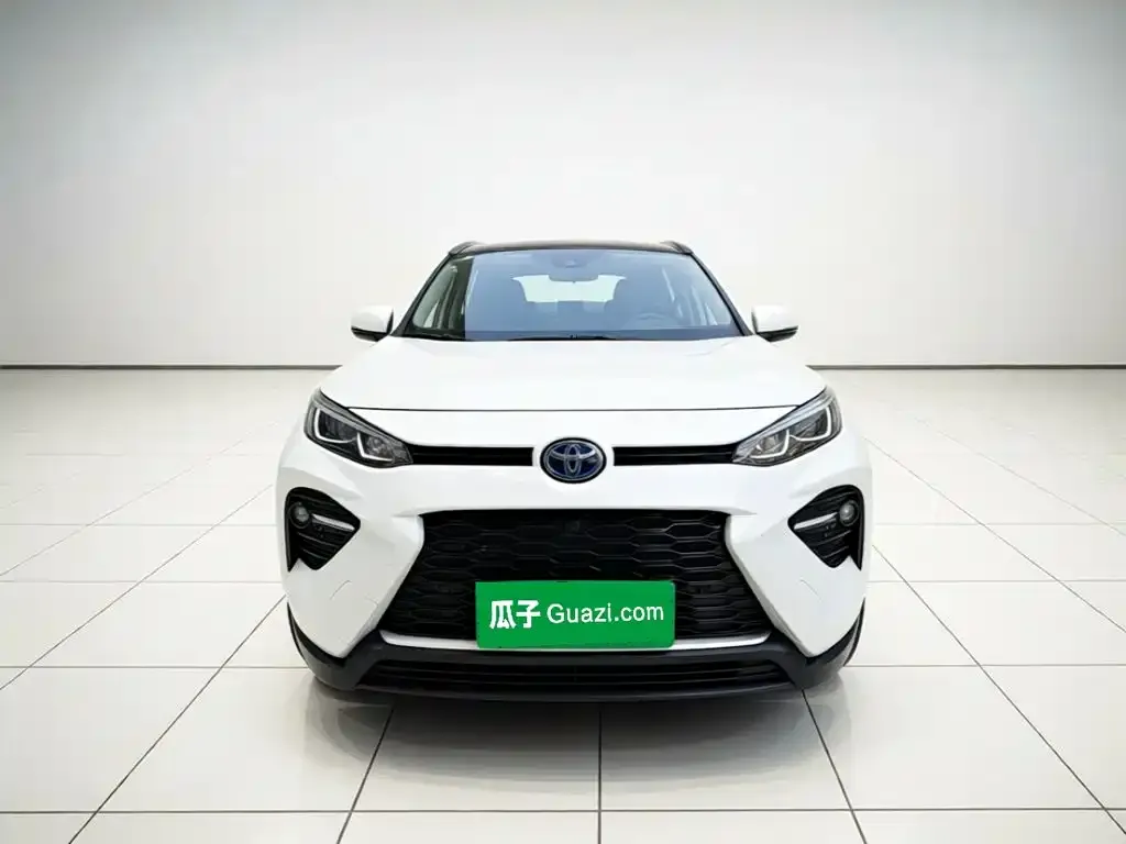 Toyota Wildlander — фото 6