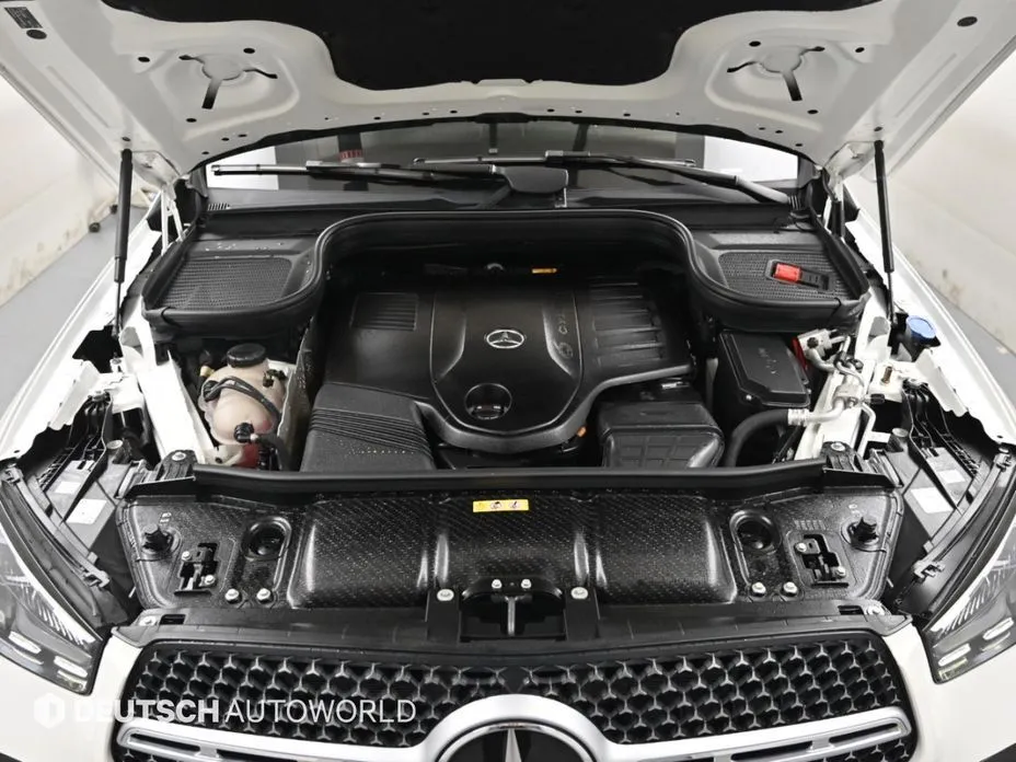 Mercedes-Benz GLE-Class — фото 10
