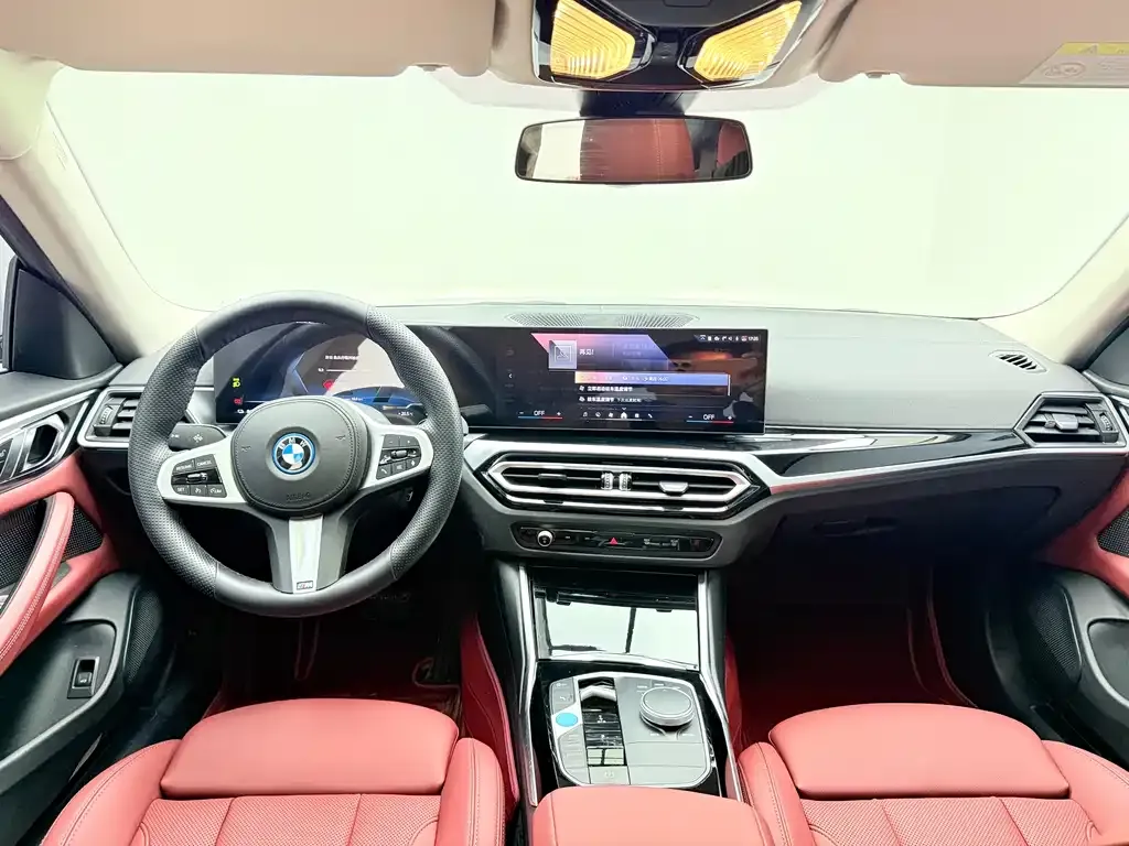 BMW i4 — фото 4