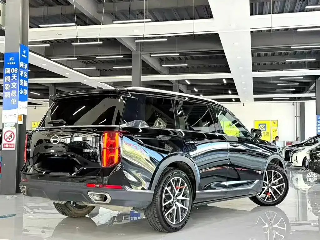 GAC Motor Trumpchi GS8 — фото 7