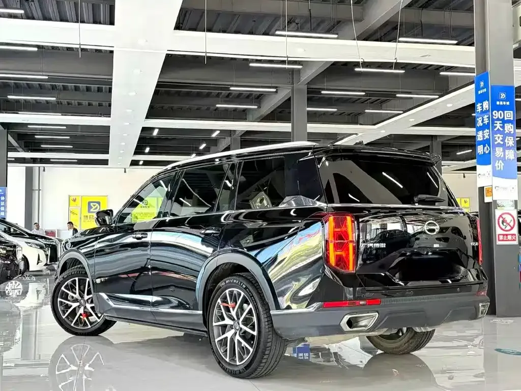 GAC Motor Trumpchi GS8 — фото 9