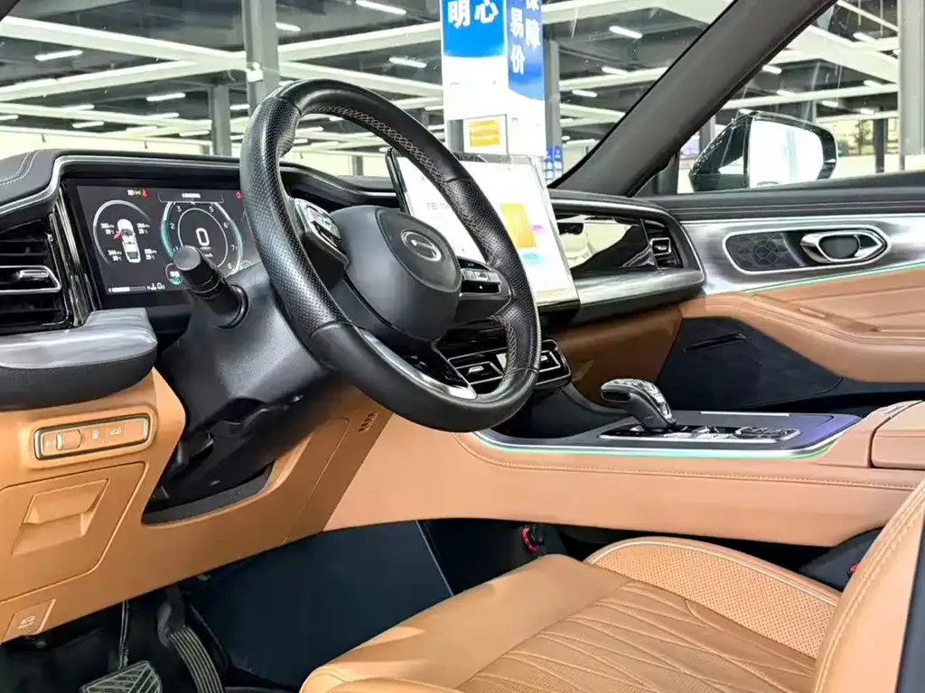 GAC Motor Trumpchi GS8 — фото 5