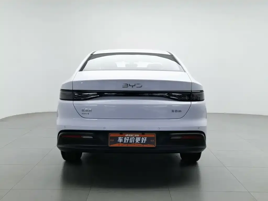 BYD Seal 05 DM-i — фото 4