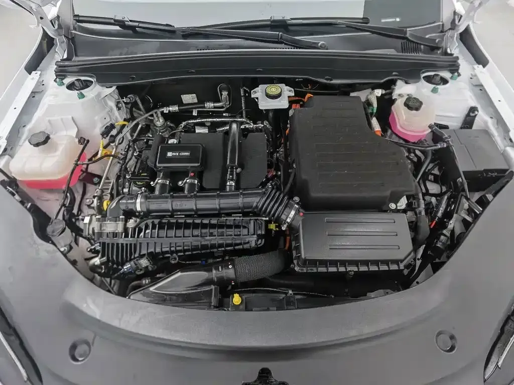 BYD Seal 05 DM-i — фото 2