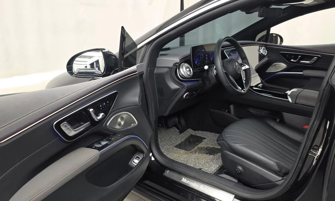 Mercedes-Benz EQS — фото 10