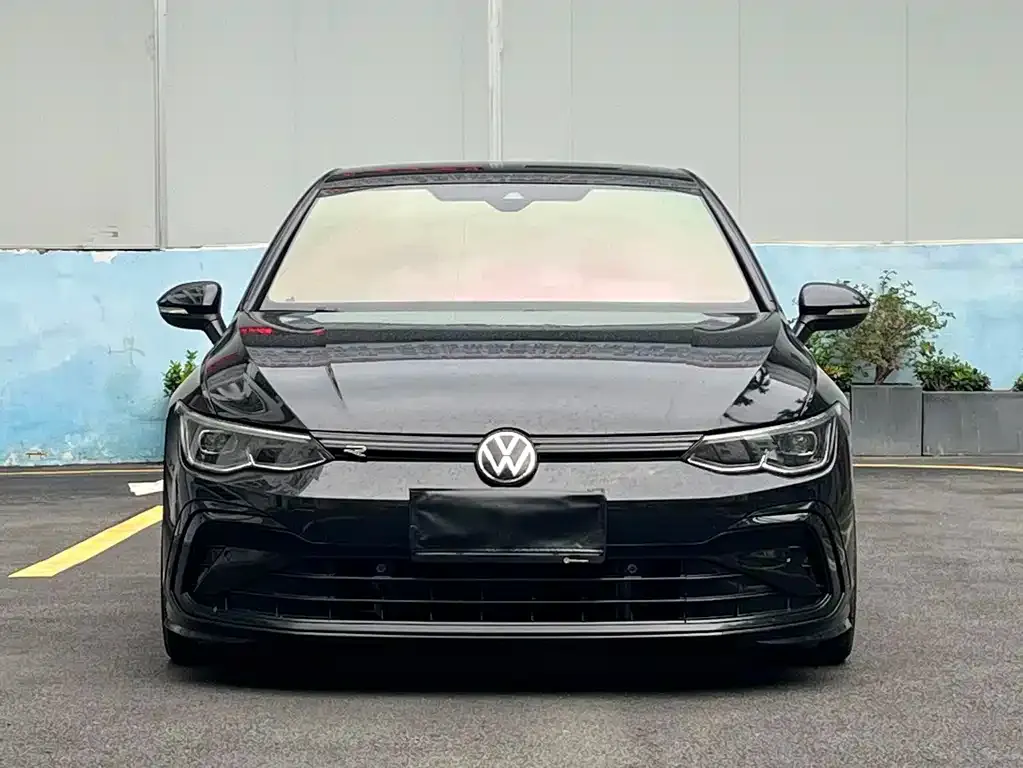 Volkswagen Golf — фото 5