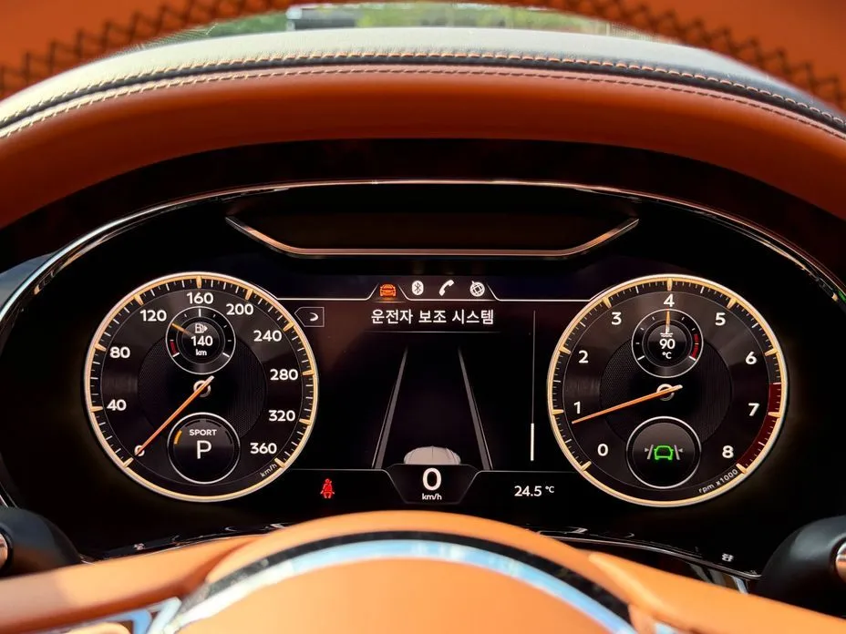 Bentley Flying Spur — фото 5