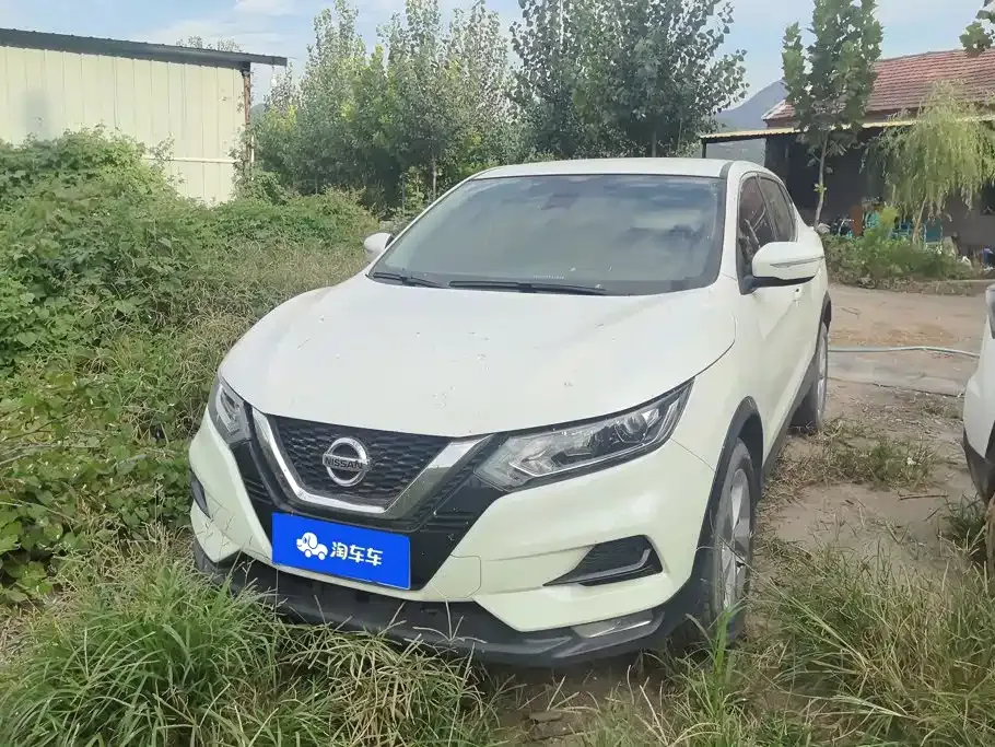 Nissan Qashqai — фото 10