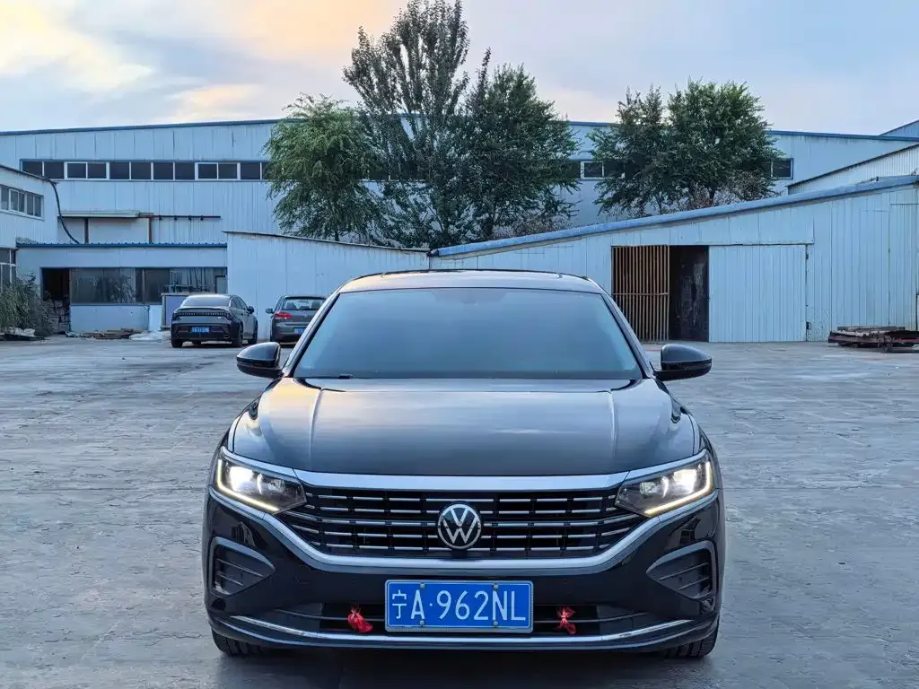 Volkswagen Passat — фото 8