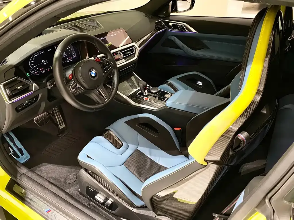BMW M4 — фото 10