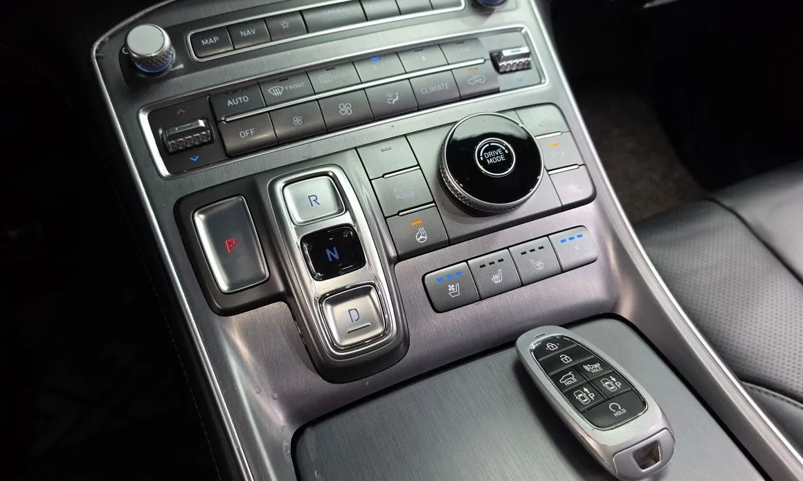 Hyundai Santafe — фото 4