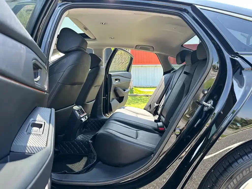 Honda Accord — фото 2
