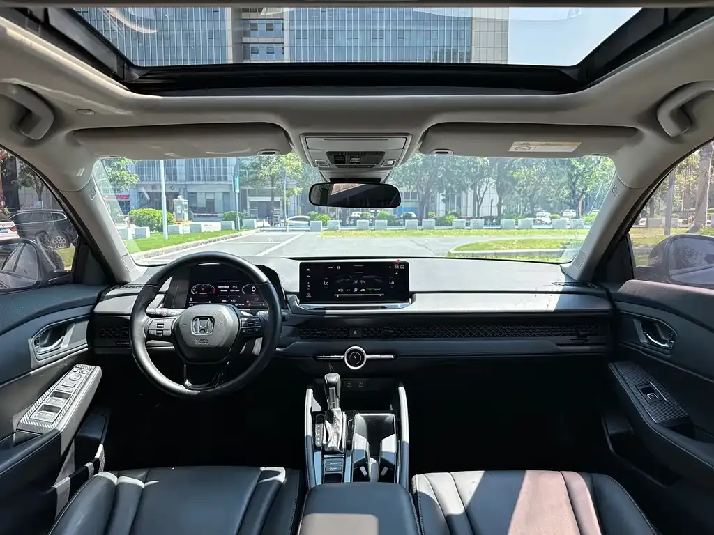 Honda Accord — фото 6