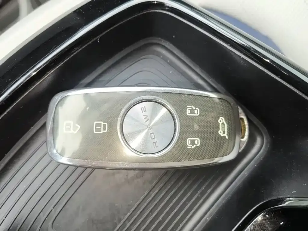 Roewe iMAX8 — фото 7