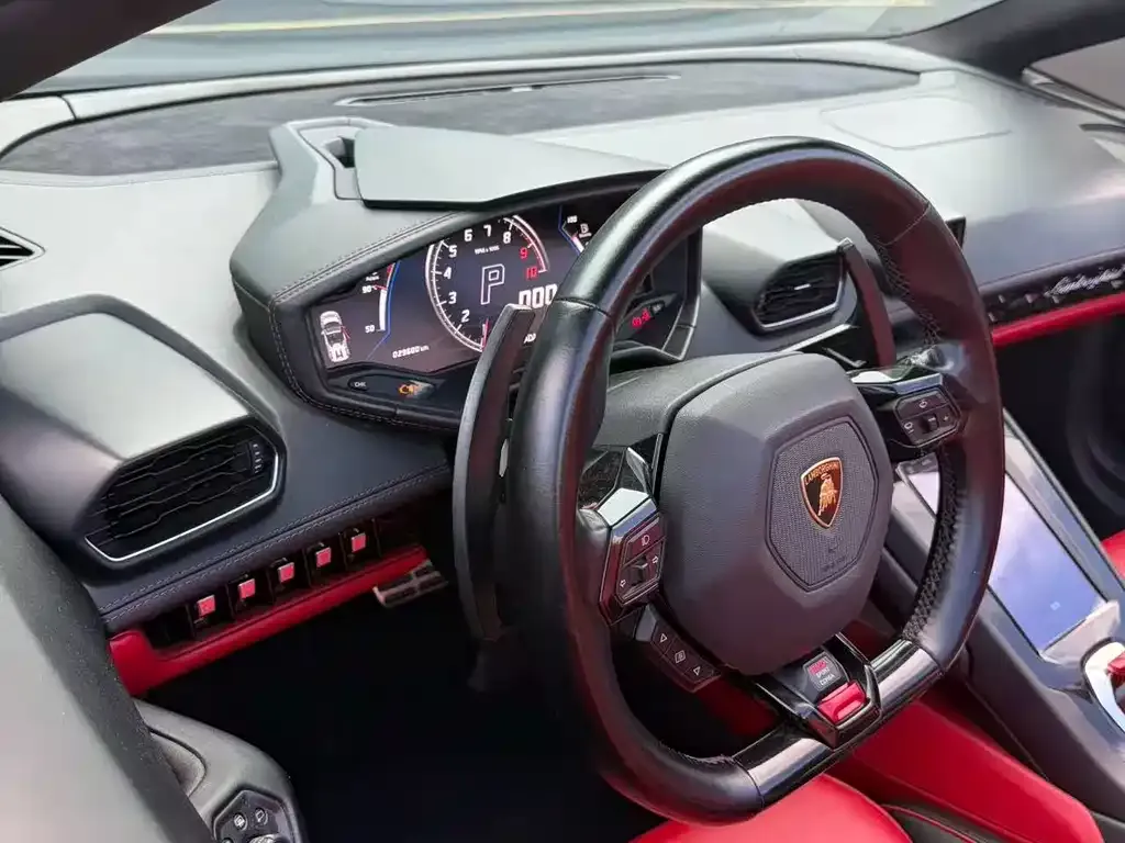 Lamborghini Huracan — фото 6