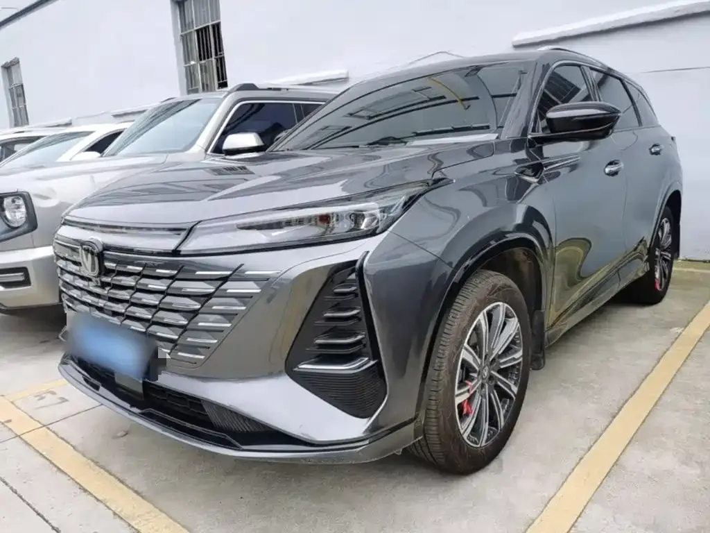 Changan CS75 PLUS — фото 1