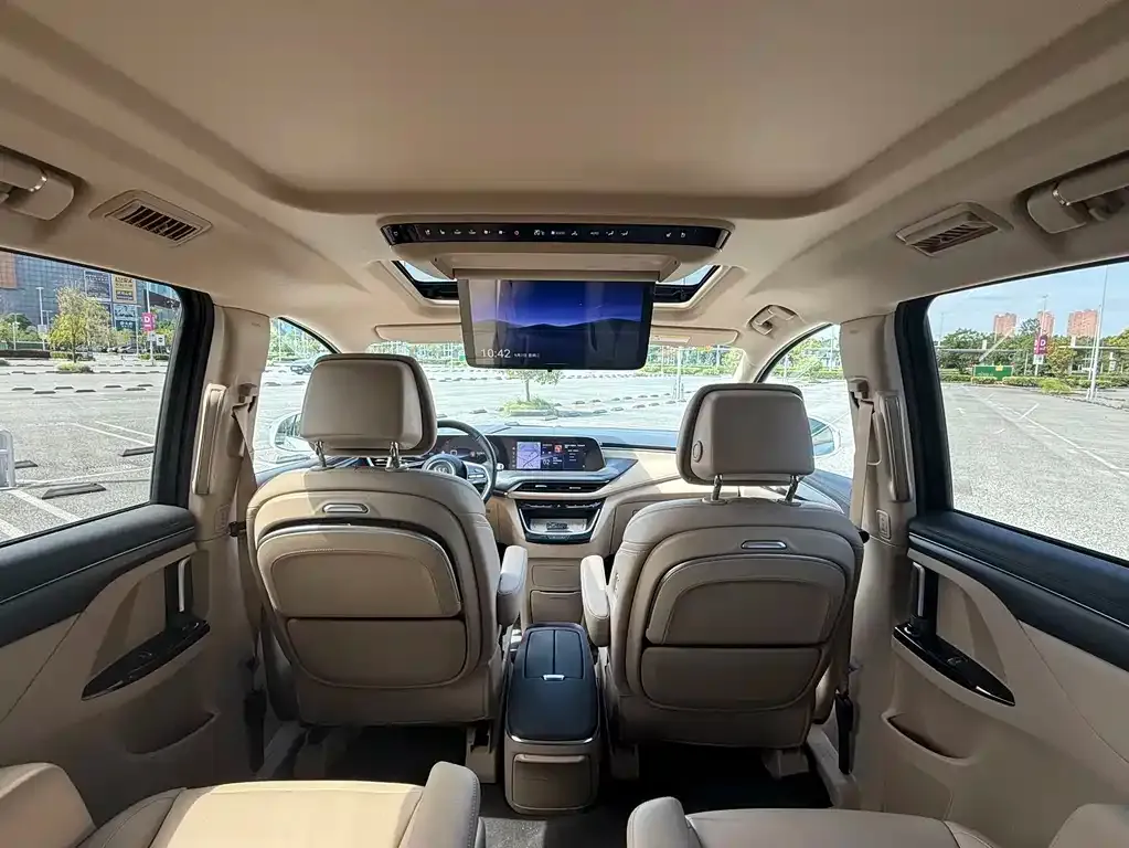 Buick GL8 Hybrid — фото 7