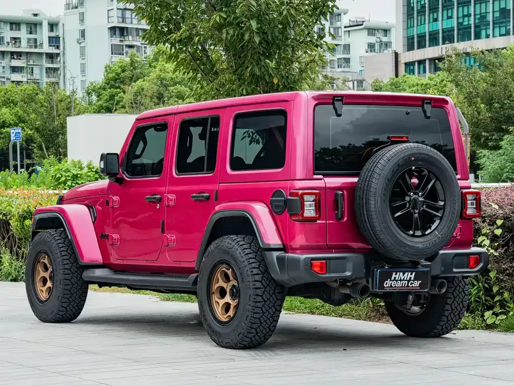 Jeep Wrangler — фото 8