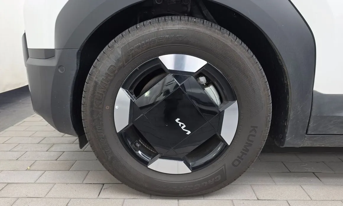 Kia PV5 — фото 6