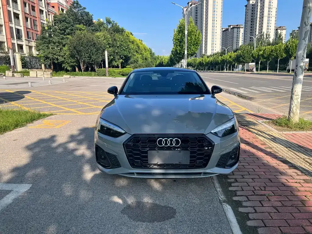 Audi A5 (Import) — фото 1