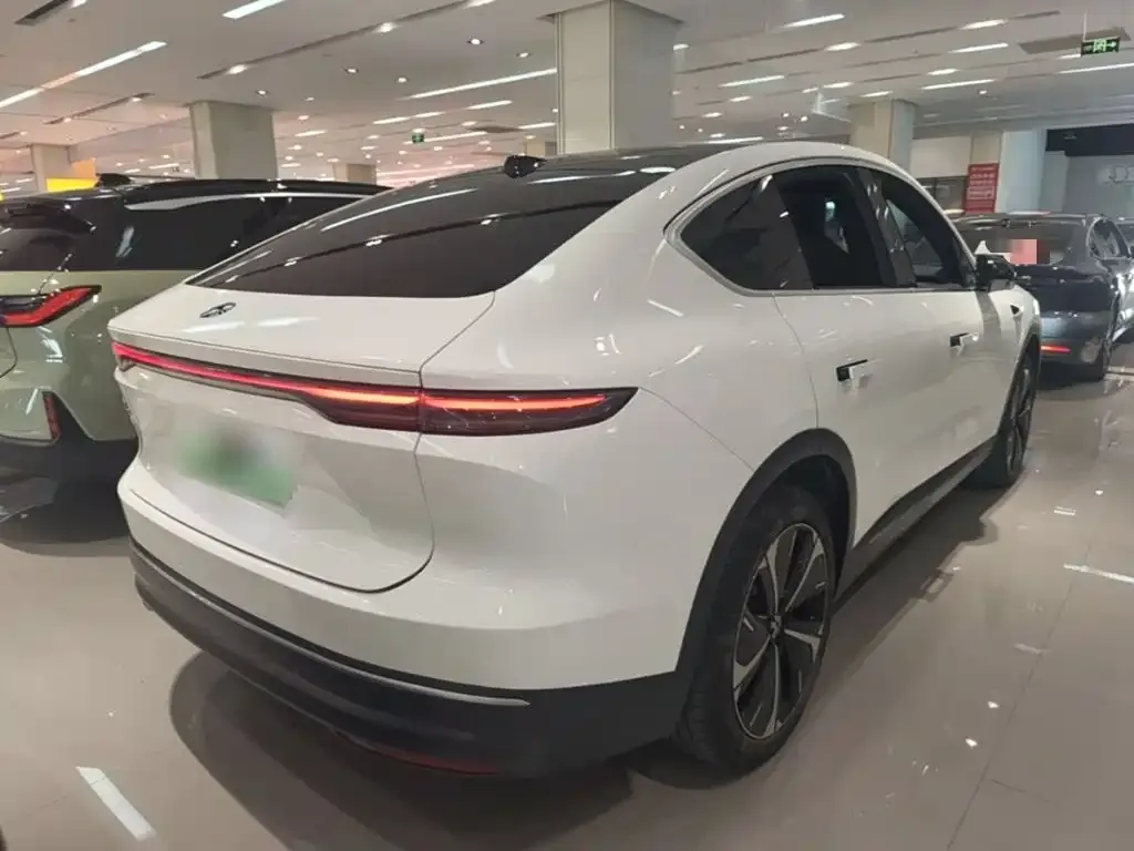 NIO EC7 — фото 5