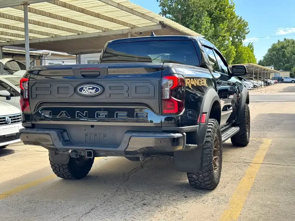 Ford Ranger — фото 10