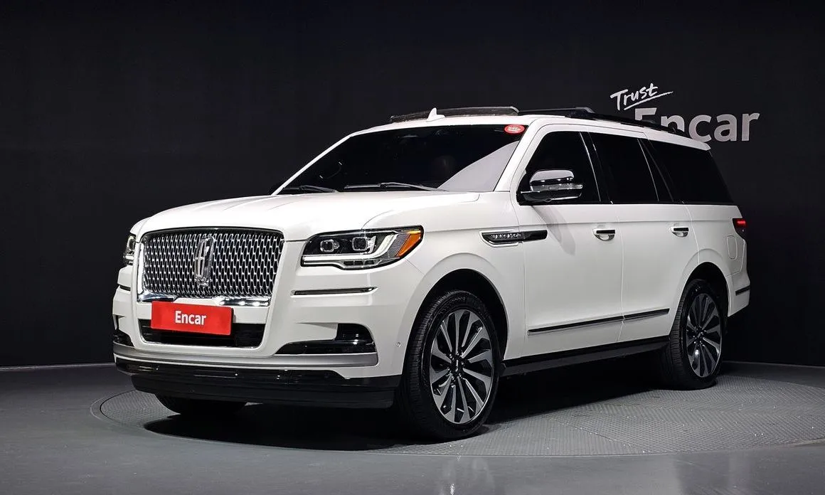 Lincoln Navigator — фото 1