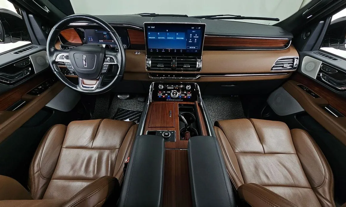 Lincoln Navigator — фото 10