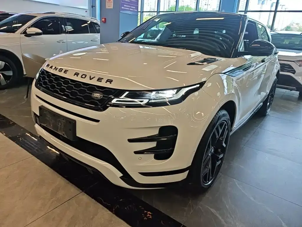 Land Rover Evoque — фото 1