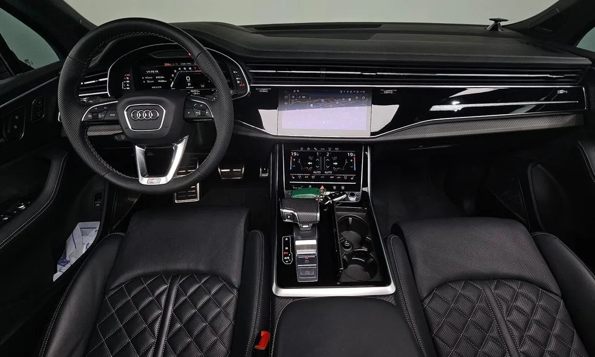 Audi SQ7 — фото 6