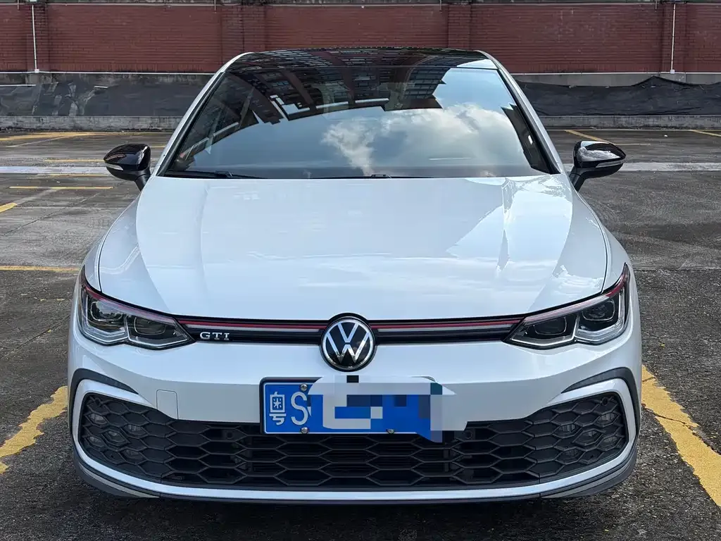 Volkswagen Golf GTI — фото 3
