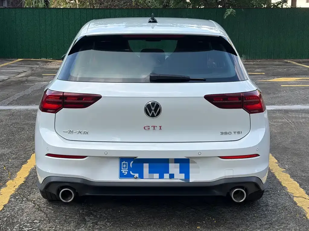 Volkswagen Golf GTI — фото 2