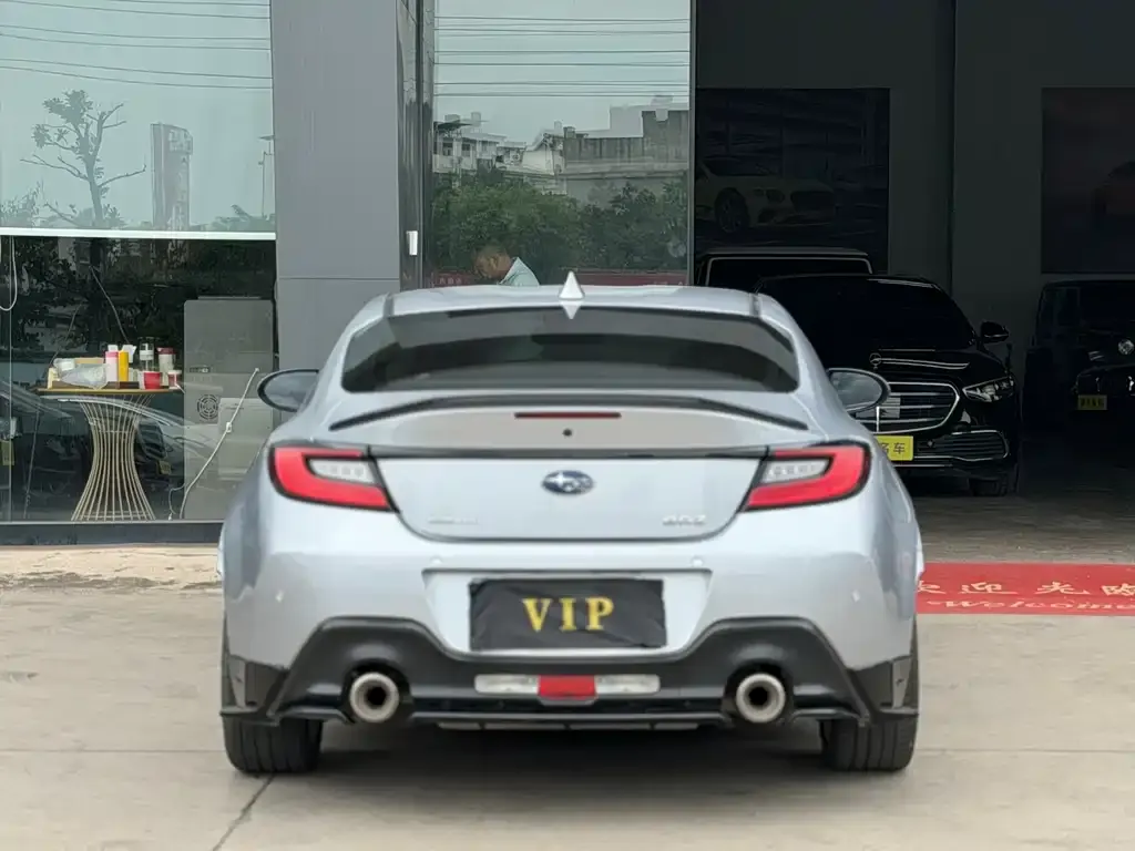 Subaru BRZ — фото 3