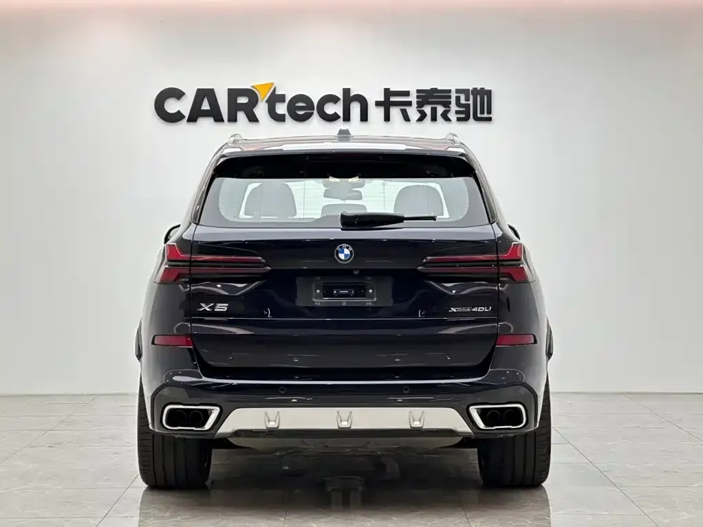BMW X5 — фото 10