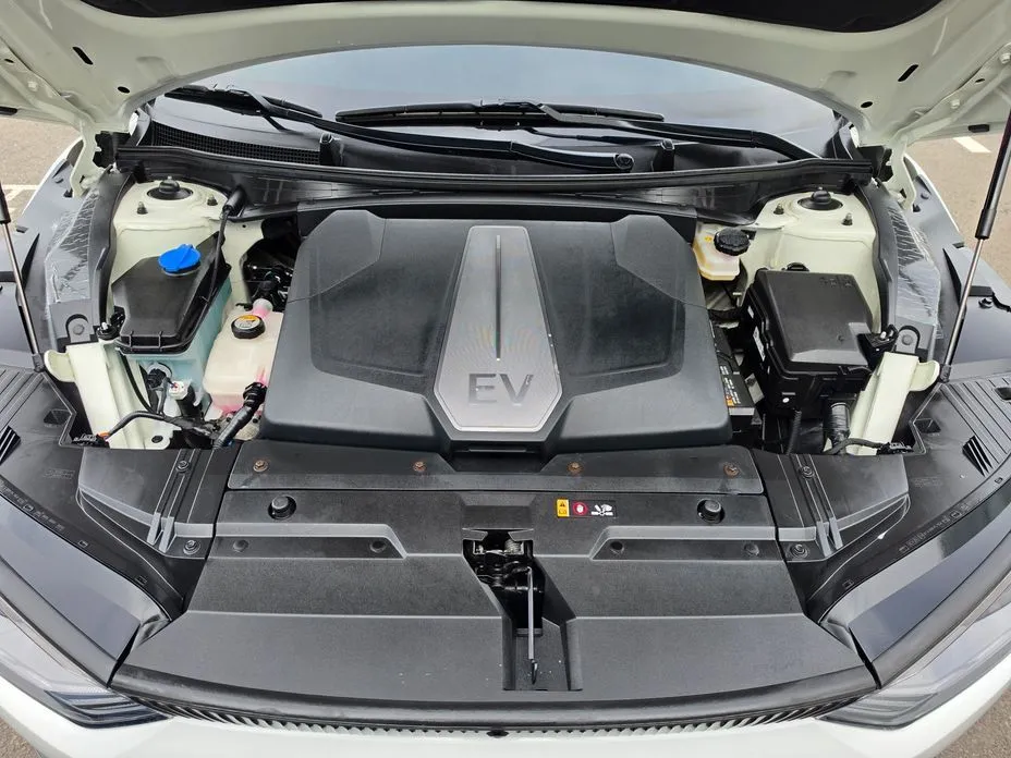 Kia EV6 — фото 9