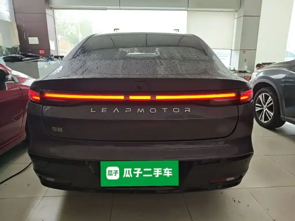 Leapmotor Leapmotor B01 — фото 10