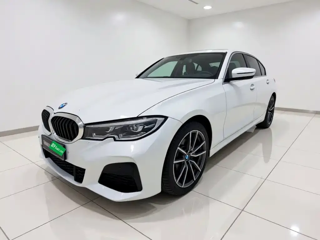 BMW 3 Series — фото 1
