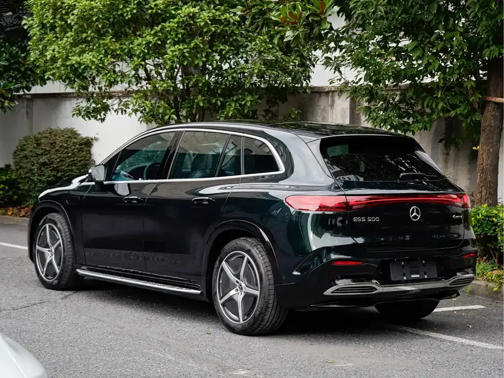Mercedes-Benz EQS SUV — фото 10