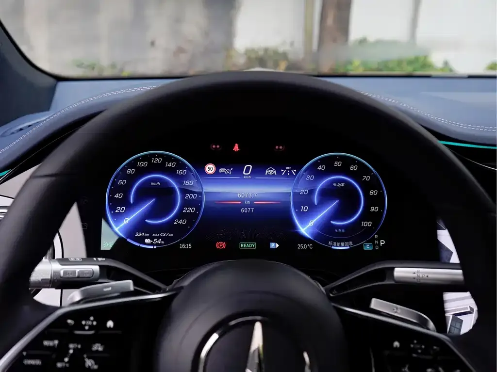 Mercedes-Benz EQS SUV — фото 2