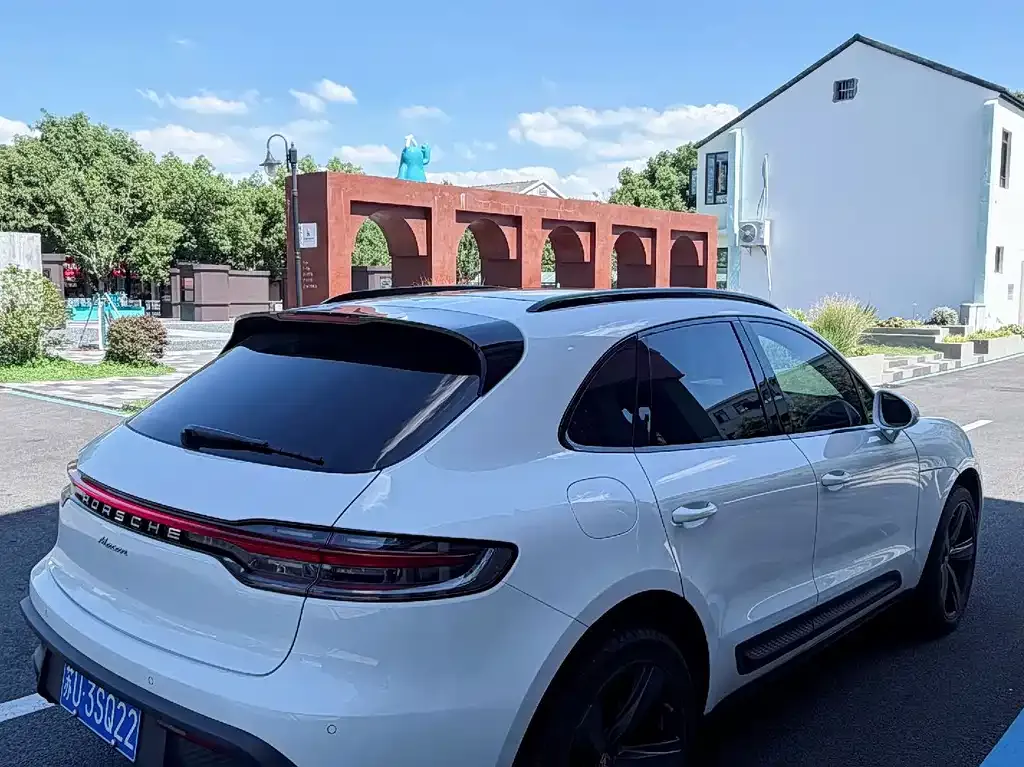 Porsche Macan — фото 8