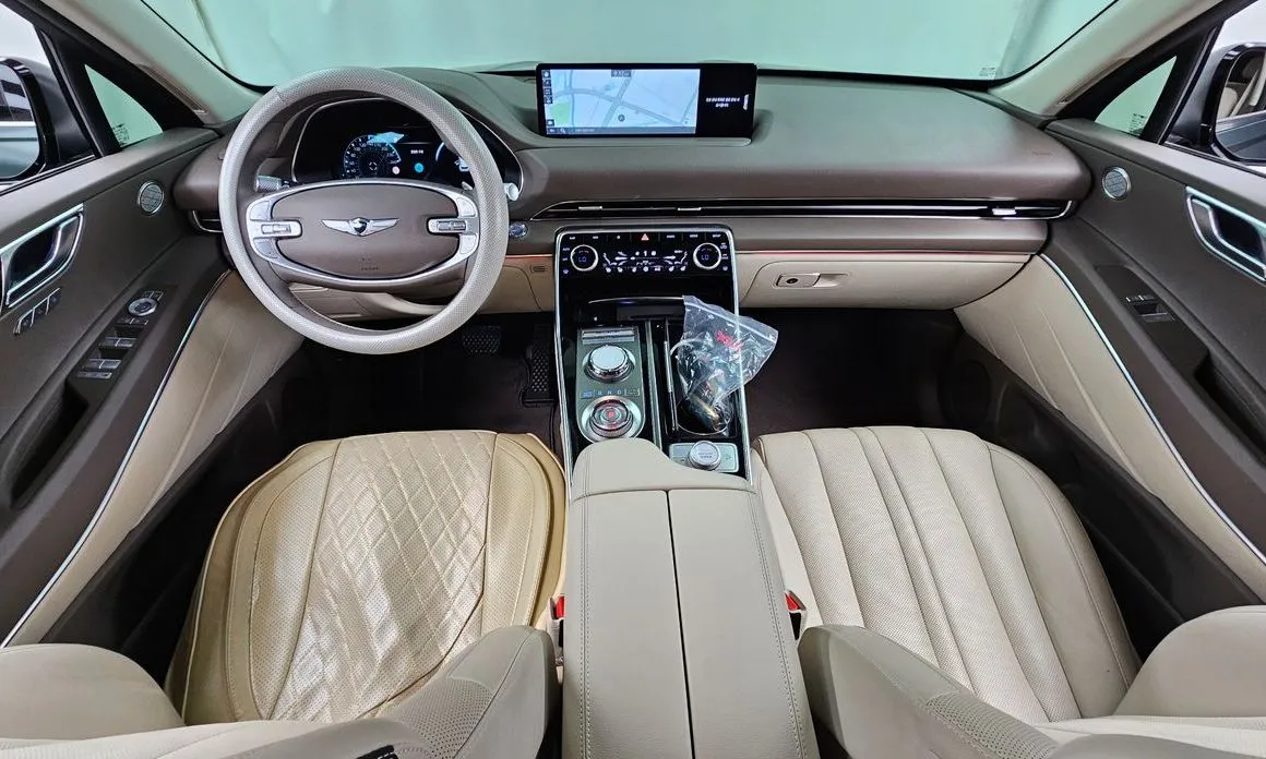 Genesis GV80 — фото 10