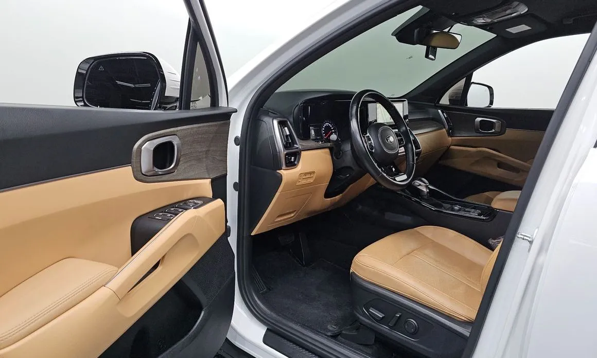 Kia Sorento — фото 6