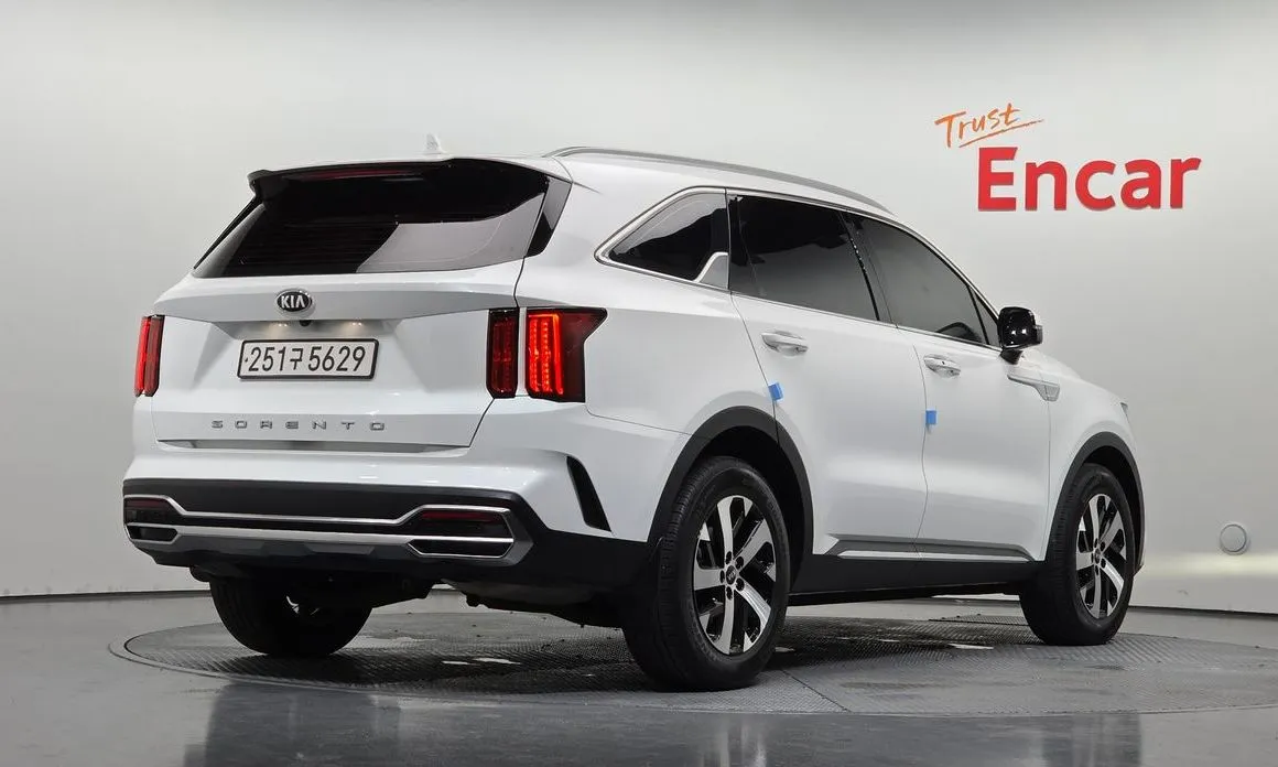 Kia Sorento — фото 2